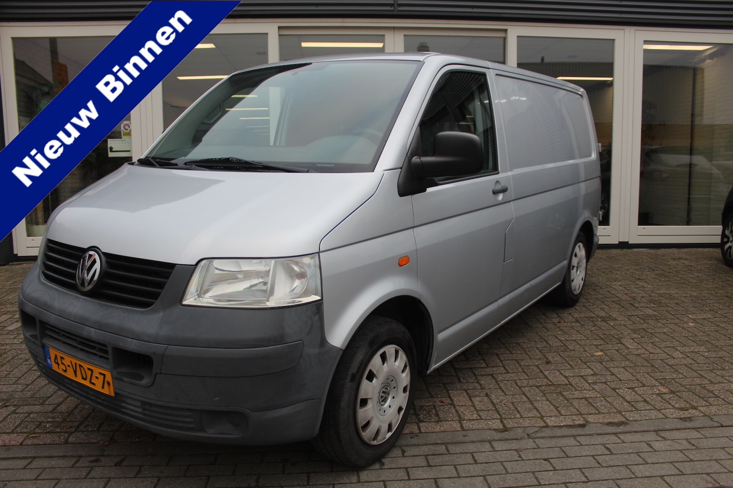 Volkswagen Transporter - 1.9 TDI 300 T800 Btw En Bpm vrij Meeneemprijs - AutoWereld.nl