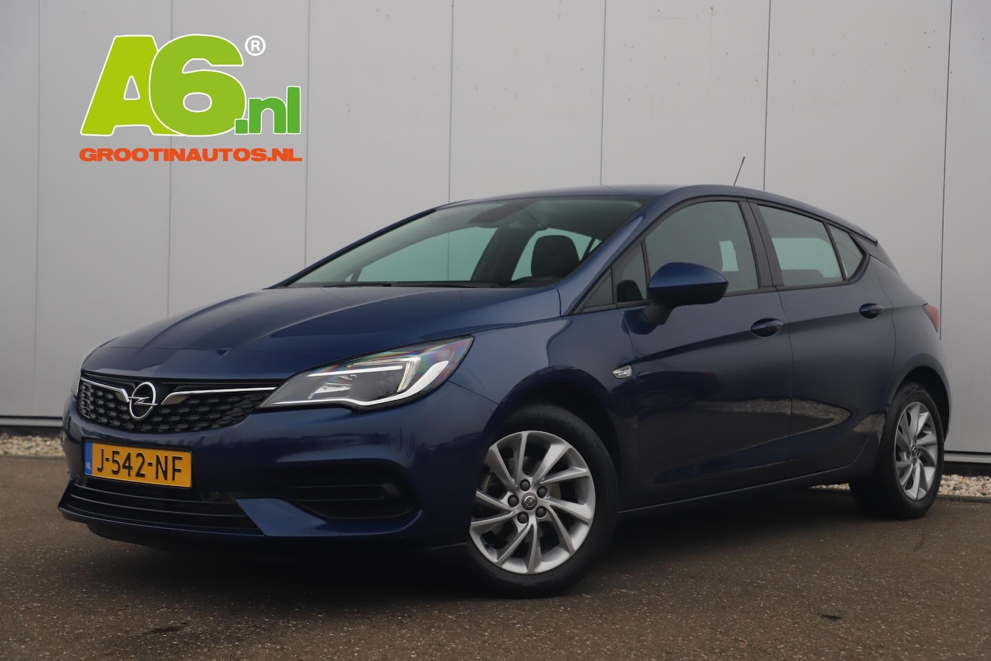 Opel Astra - 1.2 Edition 110PK 16 inch LMV Navigatie Carplay Android Bluetooth Clima Cruise Parkeersens - AutoWereld.nl