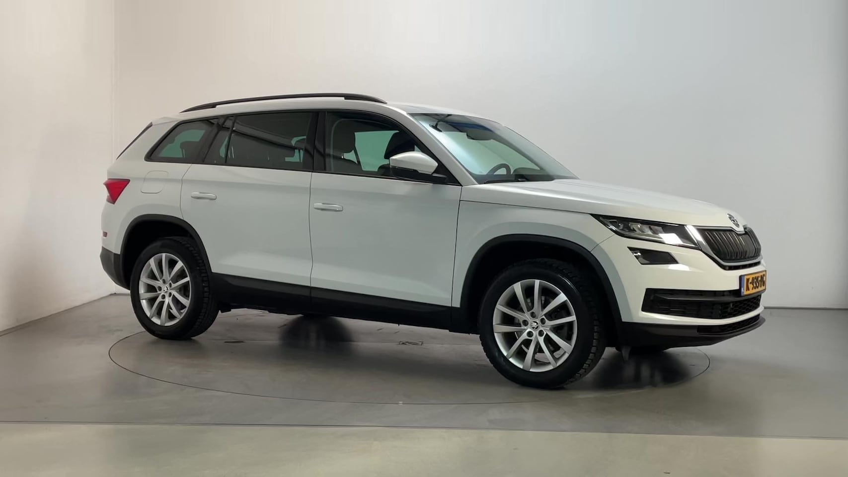 Skoda Kodiaq - 1.5 TSI 150pk DSG Style 7p. LED Camera Navigatie Adaptive Cruise - AutoWereld.nl