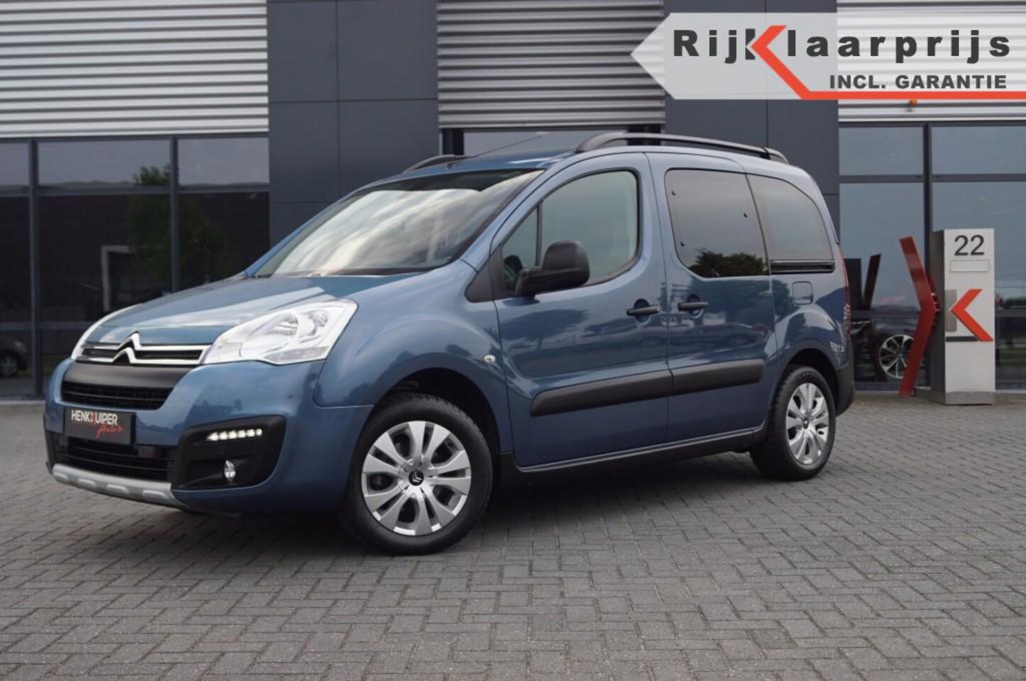 Citroën Berlingo - 1.2 Pur Tech XTR 110pk / PDC/Apple Carplay /Camera/Climate contr - AutoWereld.nl