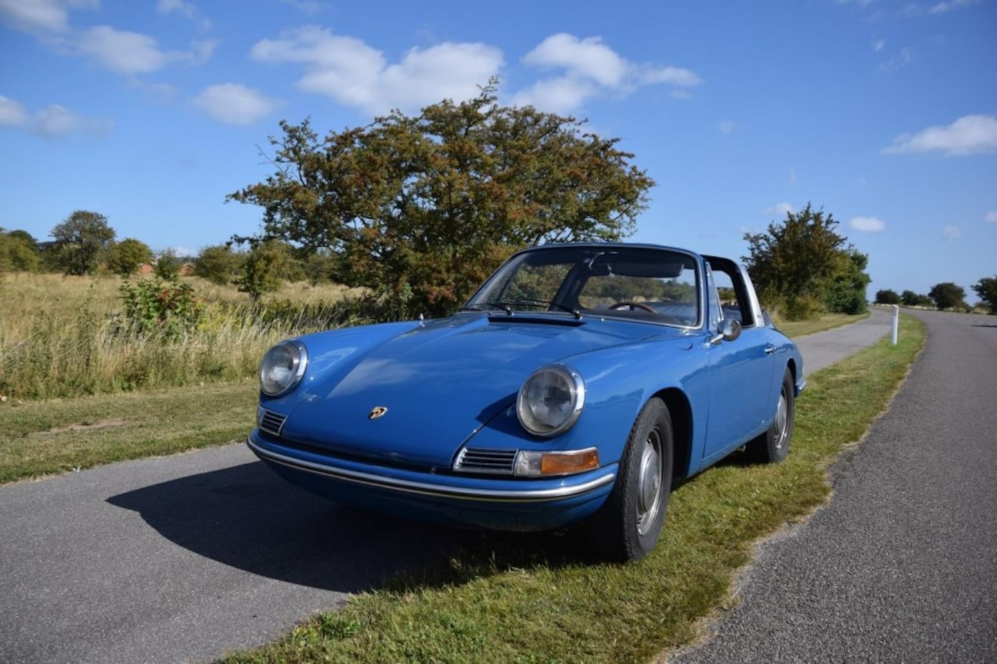 Porsche 912 - Targa SWB softwindow One of 550 made - AutoWereld.nl