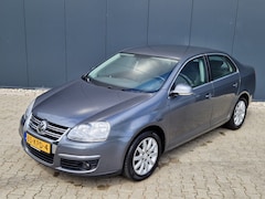 Volkswagen Jetta - 1.4 TSI 122 PK Highline Clima Trekhaak