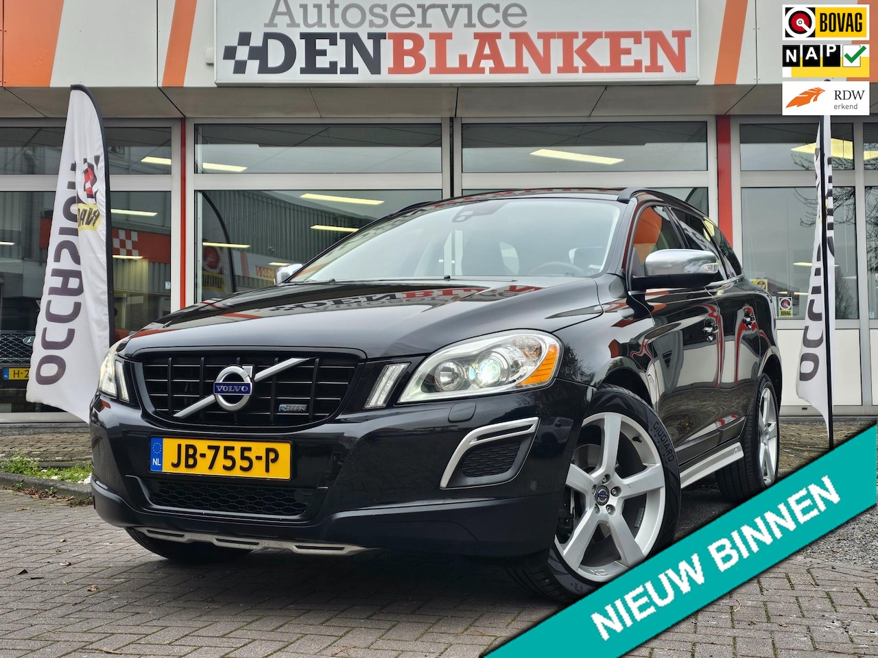 Volvo XC60 - 3.2 AWD R-Design BJ.2010 / Panodak / Navi / Leder / Xenon / Pdc / 20"Lmv / Youngtimer!! - AutoWereld.nl