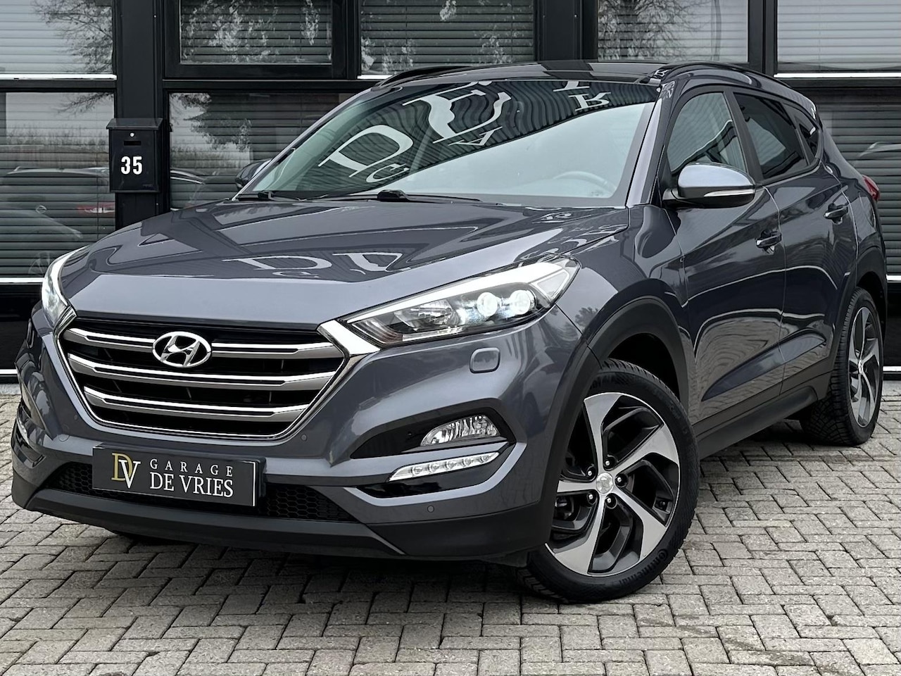 Hyundai Tucson - 1.6 T-GDi Premium Panoramadak Leder 1900kg Trekgewicht Garantie - AutoWereld.nl