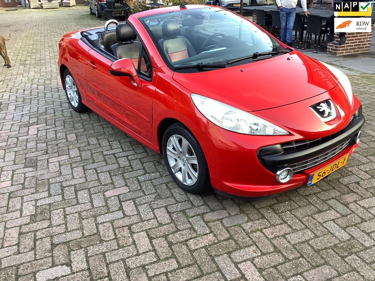 Peugeot 207 CC - 1.6 VTi AUTOMAAT NIEUWE APK TOT 11-2025 - AutoWereld.nl