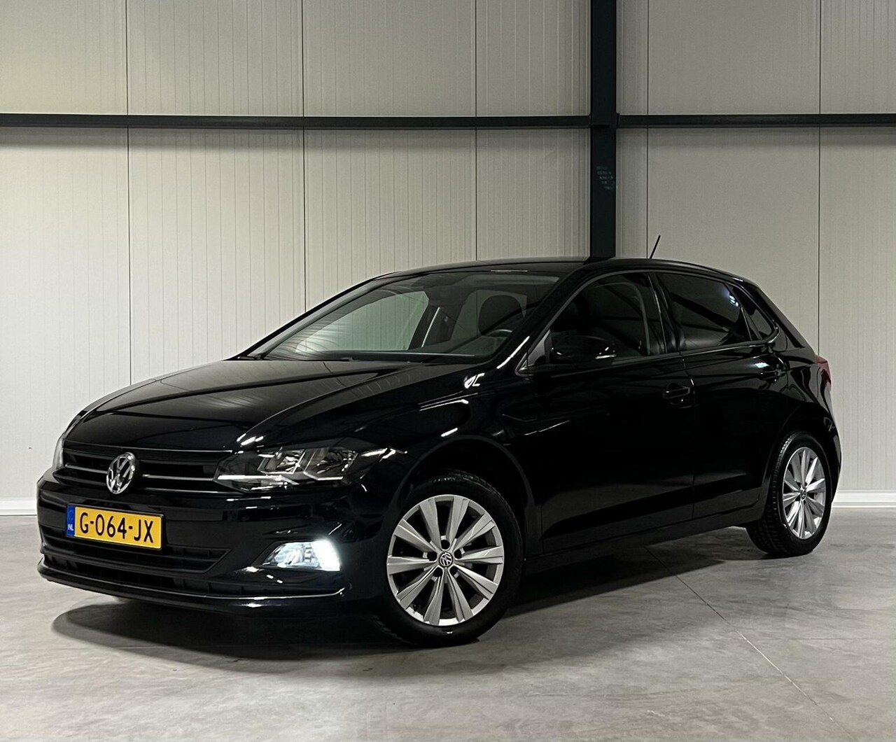 Volkswagen Polo - 1.0 TSI Highline 6-bak Camera trekhaak Carpl - AutoWereld.nl