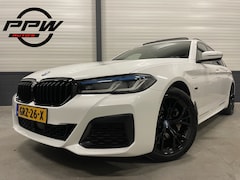 BMW 5-serie Touring - 530e xDrive M-Sport PANO/HEAD-UP/LASER/SOFT-CLOSE/ACC/360CAMERA/MEMORY/19"BLACK/ACTIVE-STE