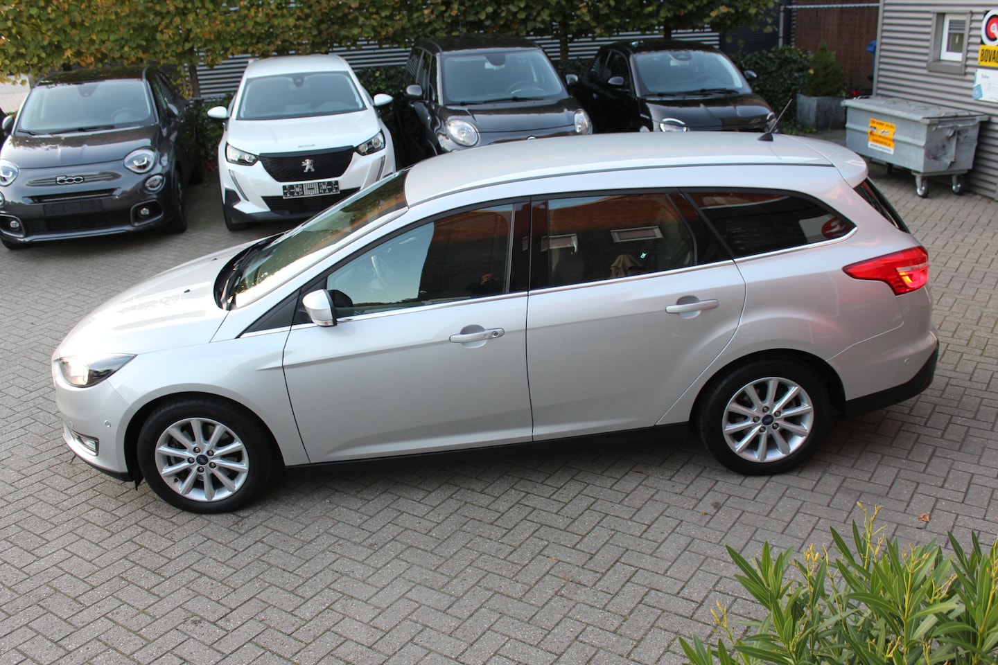 Ford Focus Wagon - 1.5 EcoBoost Clima-Cruise-Navi 43.000 Km !! - AutoWereld.nl