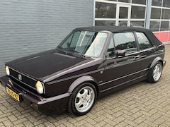 Volkswagen Golf Cabriolet - 1.8