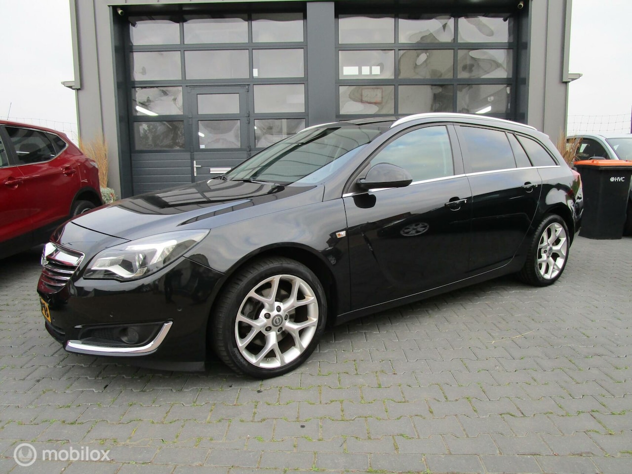 Opel Insignia Sports Tourer - 1.6 T Edition Aut 157dkm Vol opties! - AutoWereld.nl