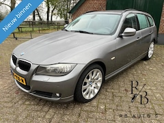 BMW 3-serie Touring - 318i High Executive