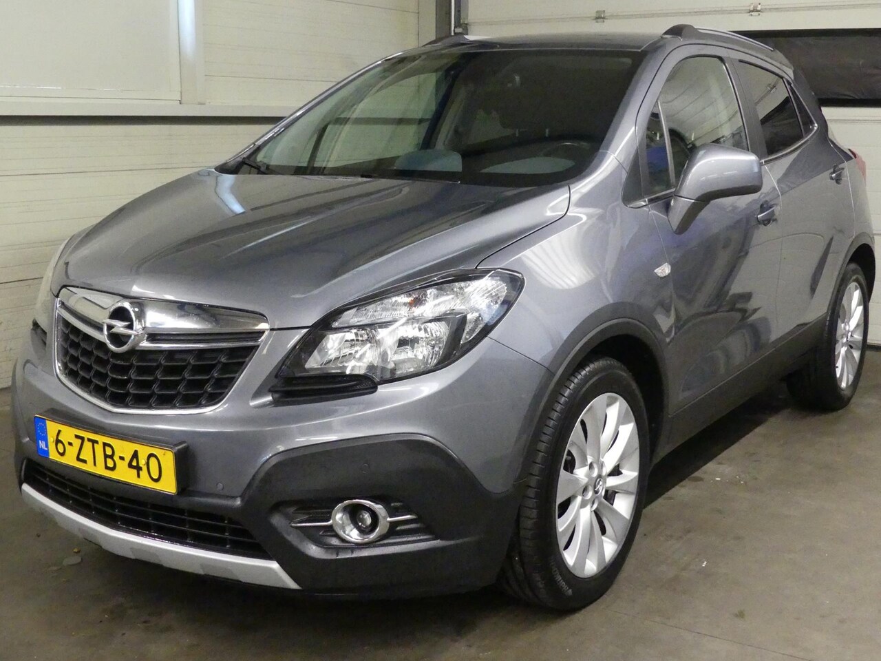 Opel Mokka - 1.4 T Cosmo - Half Leer - Navigatie - Netjes Onderhouden - AutoWereld.nl