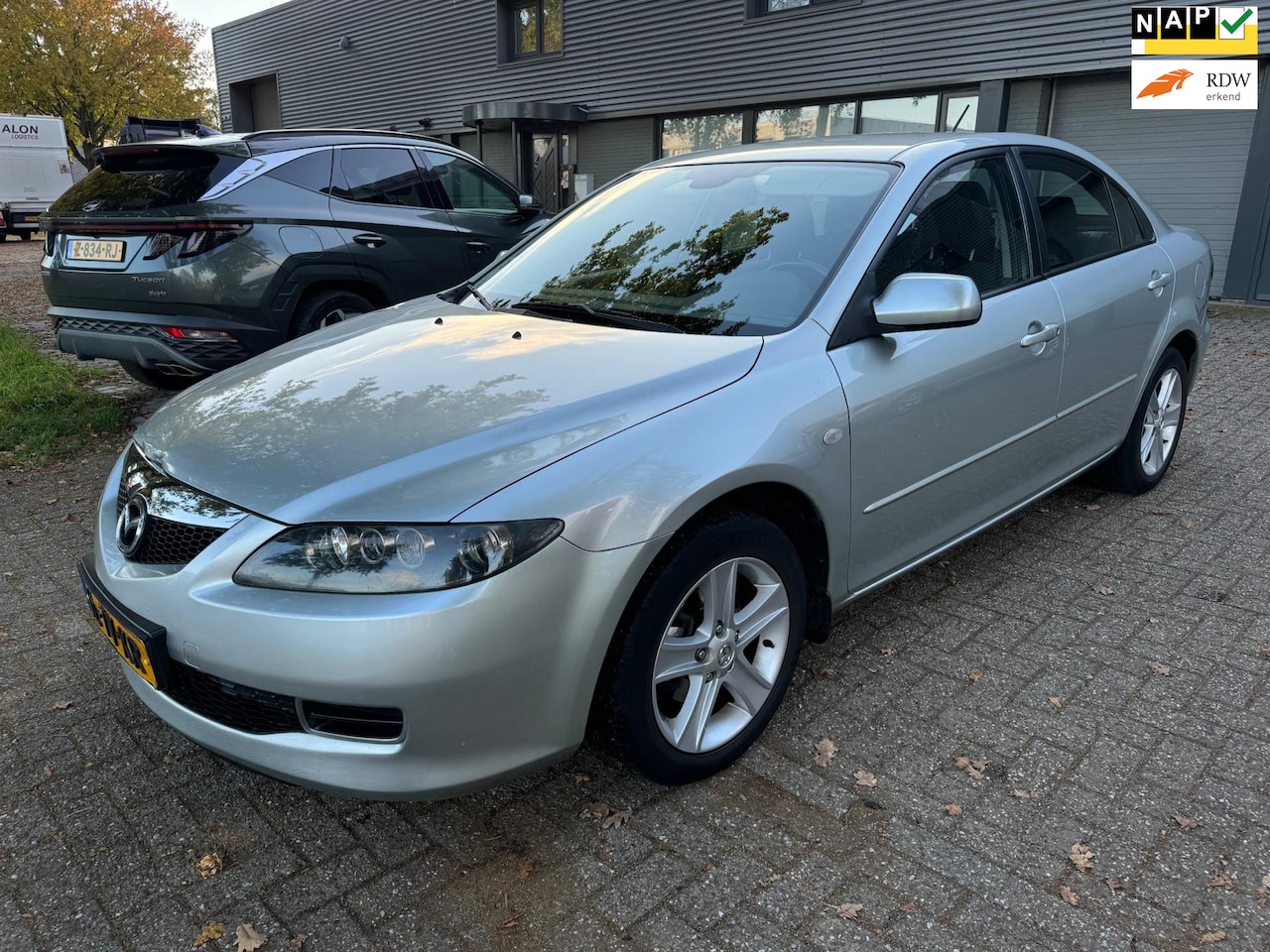 Mazda 6 Sport - 1.8i Touring 1.8i Touring - AutoWereld.nl