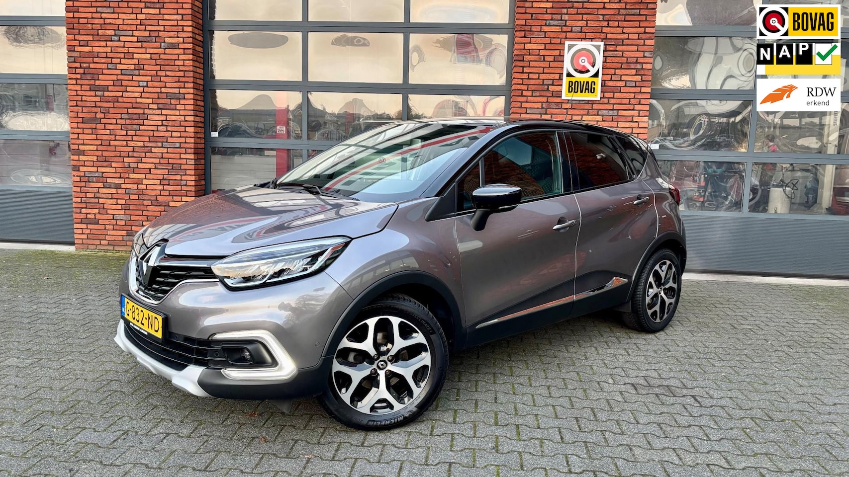 Renault Captur - 1.3 TCe Intens 130PK |Camera|Trekhaak|Dode hoek Herk.|All season| - AutoWereld.nl