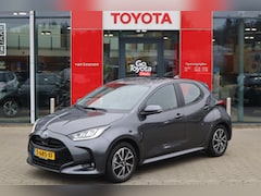 Toyota Yaris - 1.5 HYBRID DYNAMIC APPLE/ANDROID KEYLESS LM-VELGEN CAMERA LED AD-CRUISE