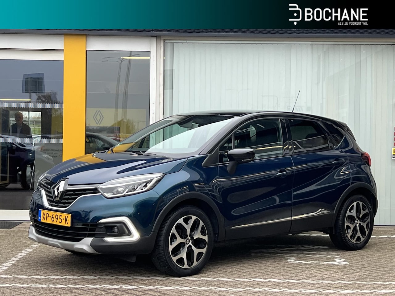 Renault Captur - 0.9 TCe Intens | Trekhaak | Eerste eigenaar | Nederlandse auto | Navigatie | Achteruitrijc - AutoWereld.nl