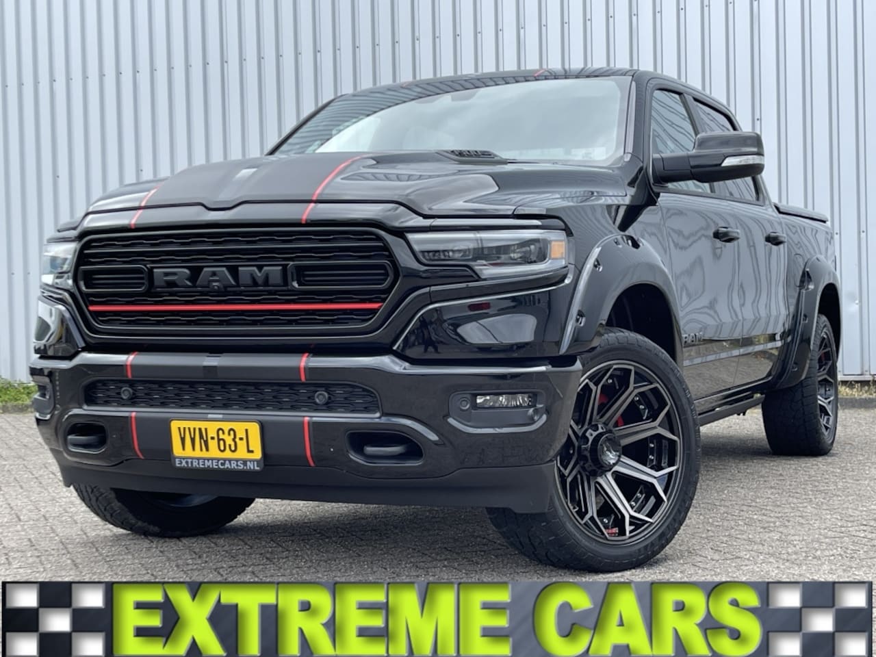 Dodge Ram Pick Up - 1500 4x4 Crew Cab Limited Night LPG - AutoWereld.nl