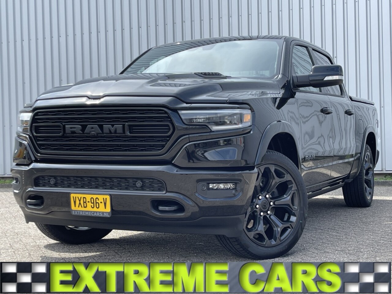 Dodge Ram Pick Up - Limited Crew Cab 4x4 LPG Night - AutoWereld.nl