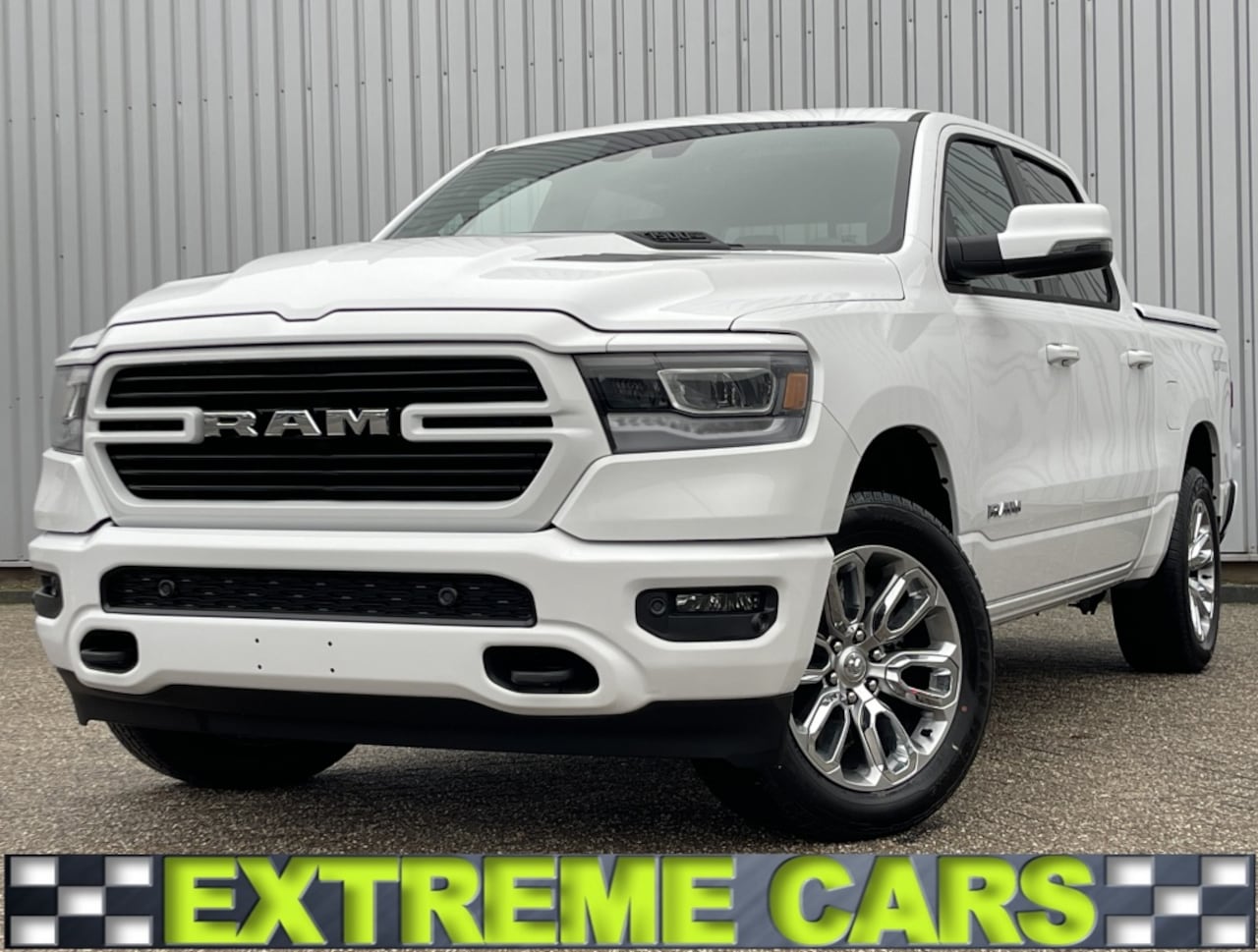 Dodge Ram Pick Up - 1500 4x4 Crew Cab Laramie Sport Rijklaar - AutoWereld.nl