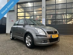 Suzuki Swift - 1.3 Exclusive