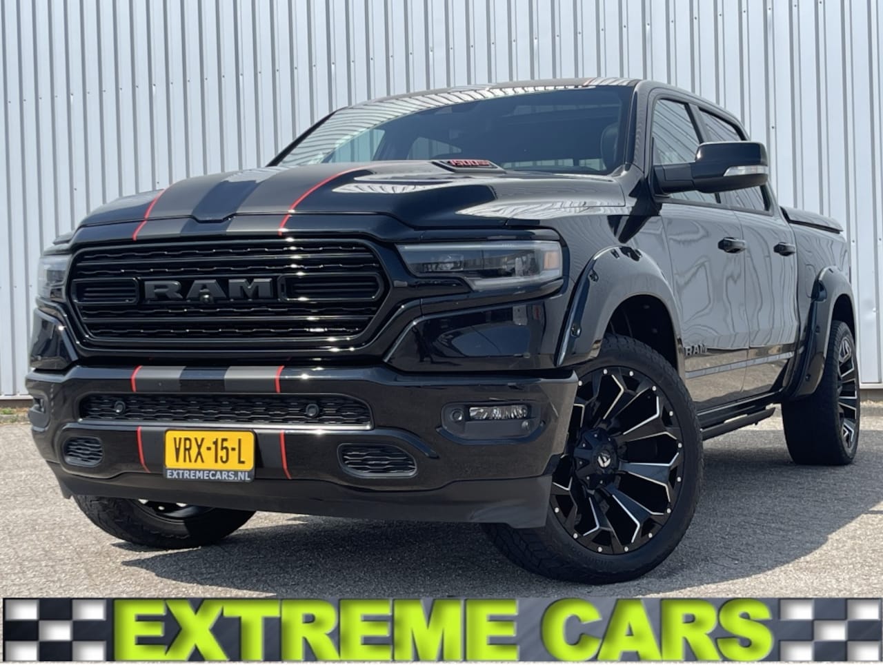 Dodge Ram Pick Up - 1500 4x4 Crew Cab Limited Night LPG - AutoWereld.nl