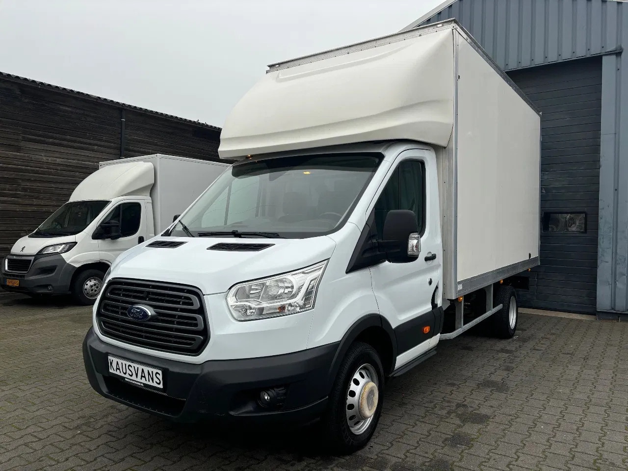 Ford Transit - 2.0 TDCI 130 Pk Meubelbak Airco Cruisecontrol - AutoWereld.nl