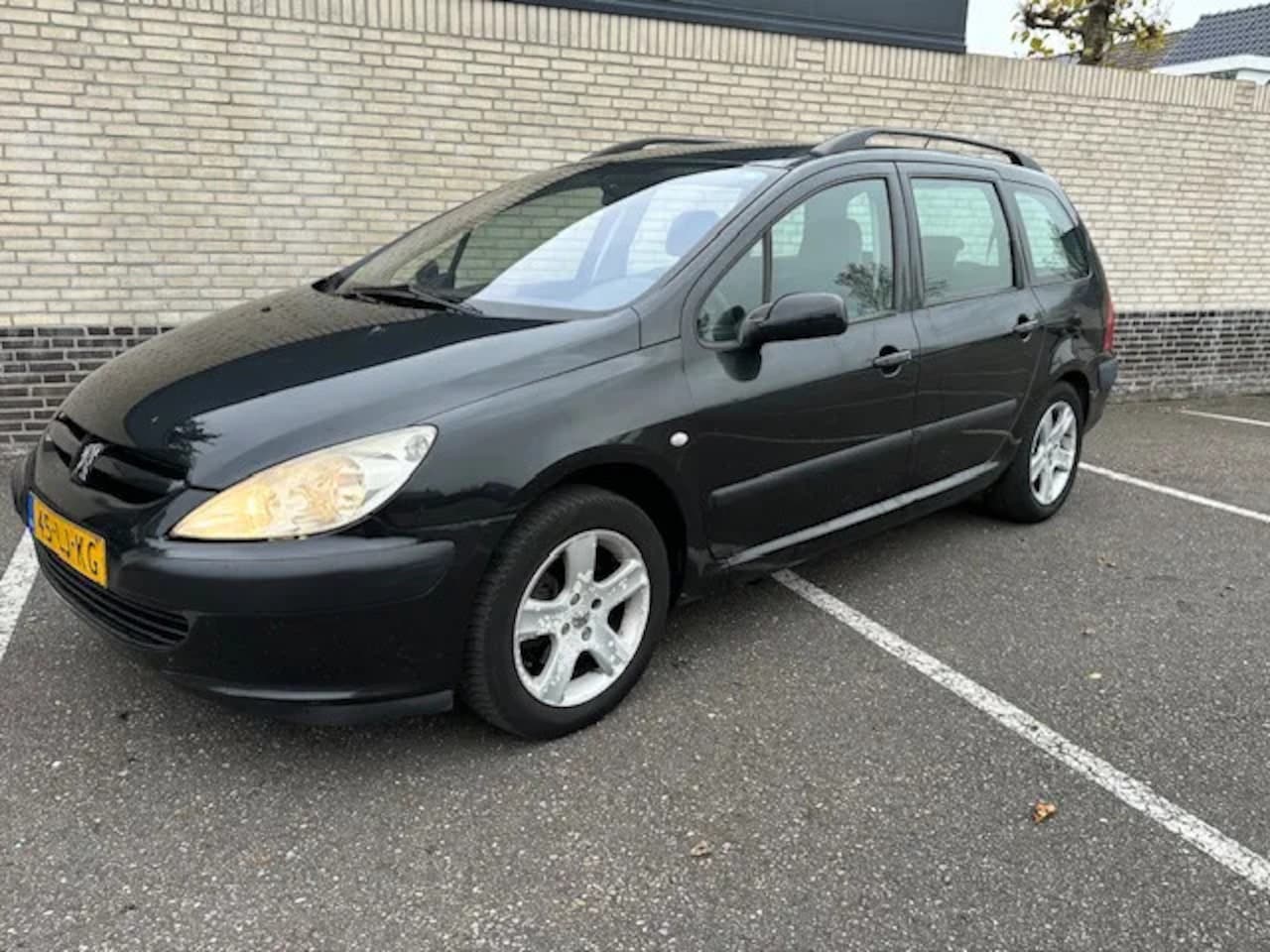 Peugeot 307 Break - 2.0 16v Automaat XT - AutoWereld.nl