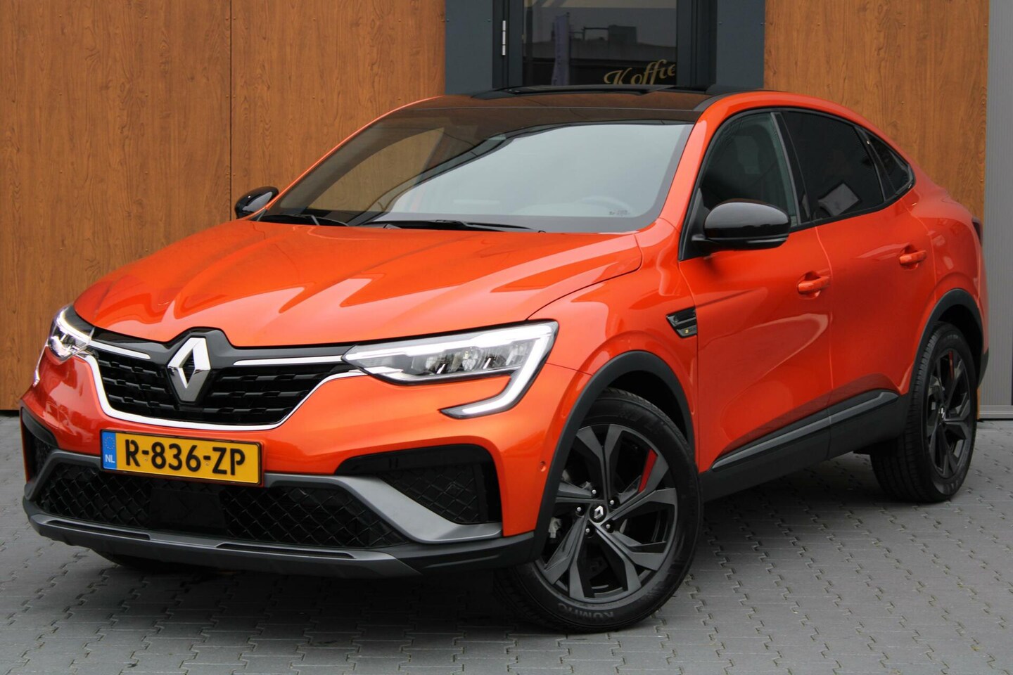 Renault Arkana - 1.3TCe 140pk RS-Line | Camera | Adaptive Cruise - AutoWereld.nl