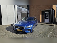 Volvo V60 - 2.0 D4 Momentum Pro