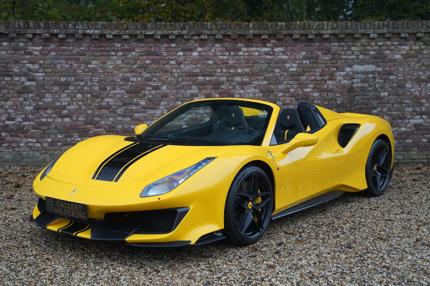 Ferrari 488 - Pista Spider "340 kilometers" A stunning "one owner from new" example, Finished in  "Giall - AutoWereld.nl