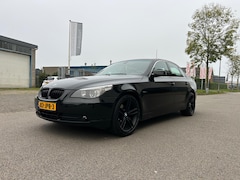 BMW 5-serie - 523i High Executive Navi/Stoelverwarming/Xenon