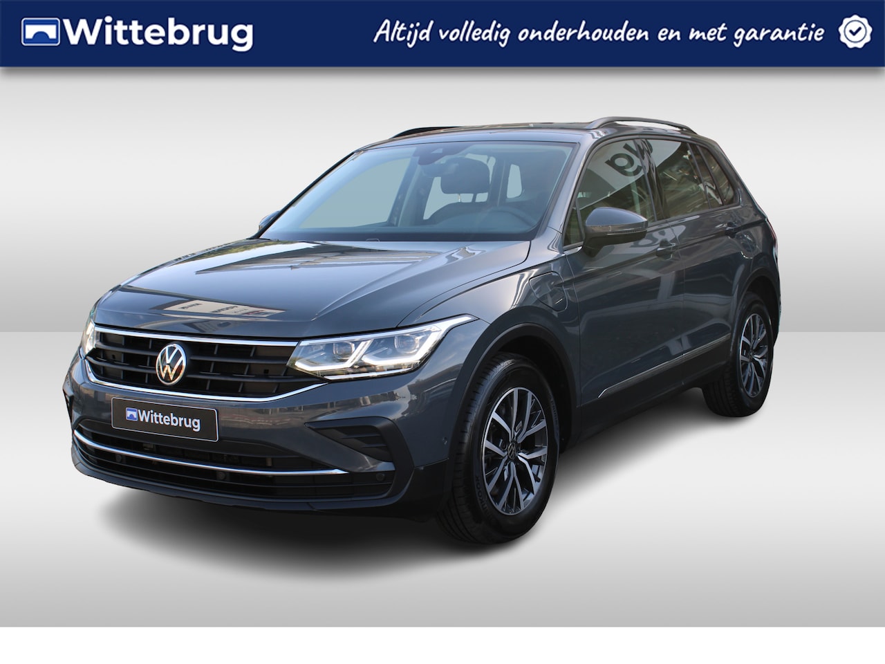 Volkswagen Tiguan - 1.4 TSI eHybrid 245pk DSG Life / Garantie 2026 / Virtual Cockpit / Navigatie / Keyless / A - AutoWereld.nl