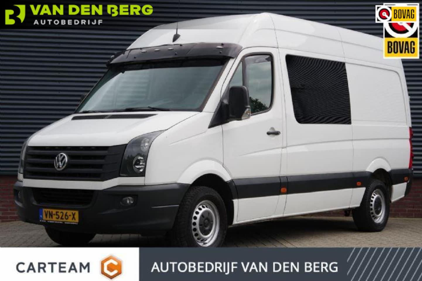 Volkswagen Crafter - 35 2.0 TDI 136PK L2H2 DC 5P CAMERA, CRUISE, TREKHAAK, ZONNEKLEP, BLUETOOTH, NL AUTO, NAP, - AutoWereld.nl