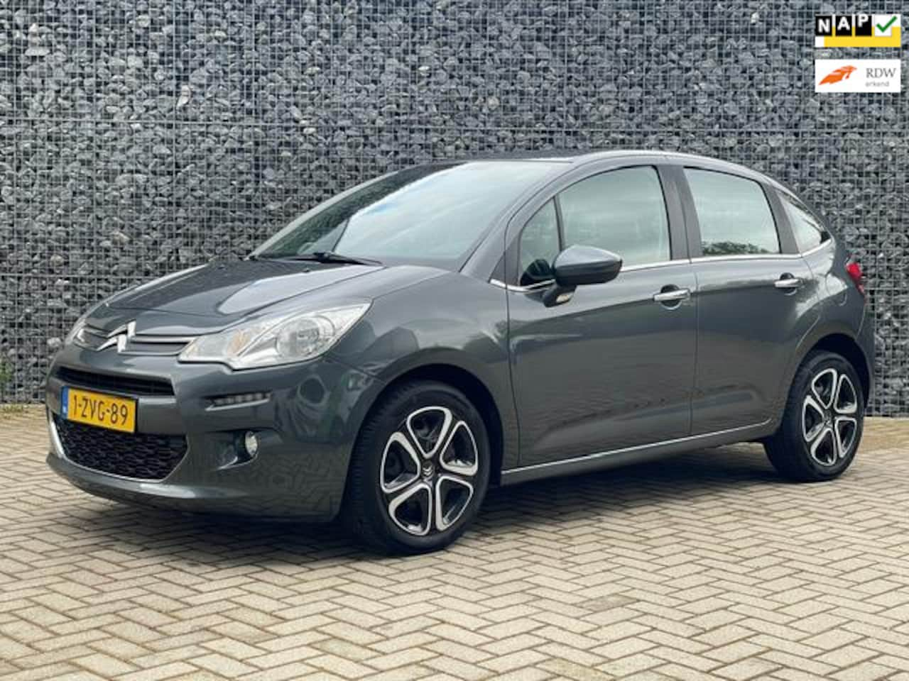 Citroën C3 - 1.0 PureTech Collection 1.0 PureTech Collection - AutoWereld.nl