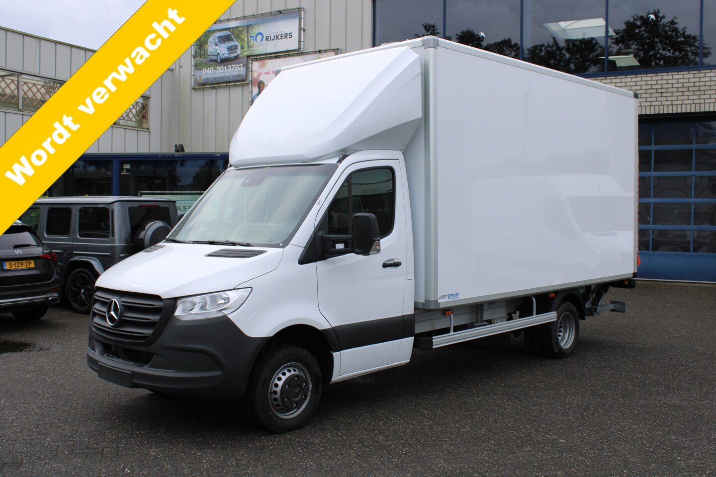 Mercedes-Benz Sprinter - 515 CDI 3500kg trekgewicht, MBUX, Comfort stoel - AutoWereld.nl