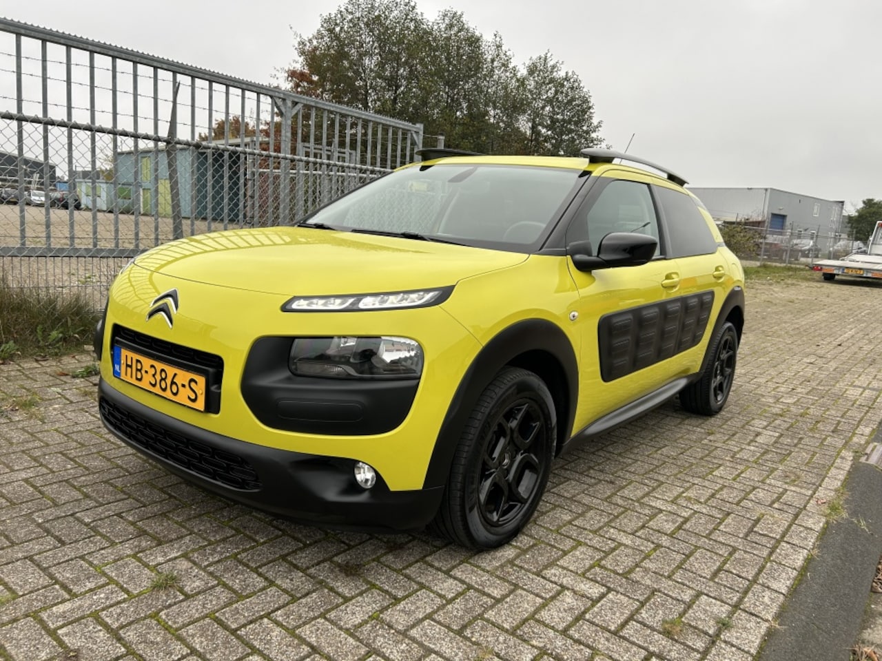 Citroën C4 Cactus - 1.2 PureTech Shine 1.2 PureTech Shine - AutoWereld.nl