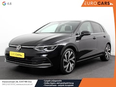 Volkswagen Golf - 1.5 eTSI Style Climate control | Adeptieve cruise control | LED Matrix koplampen | Stoel /