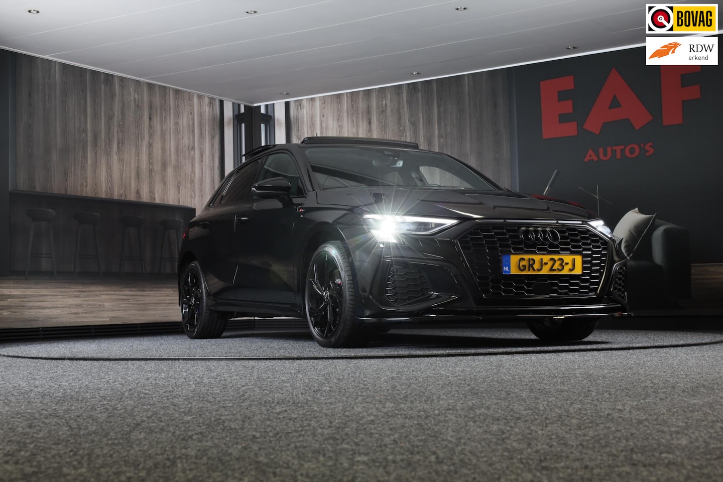 Audi A3 Sportback - 40 TFSI e S Line Competition / Acc / Lane Assist / Dode Hoek Detectie / B & O / Pano / Cam - AutoWereld.nl