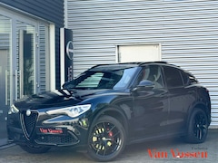 Alfa Romeo Stelvio - 2.0 T AWD Super|280PK|Black pack|Camera|Pano|Leer|Navi|Memory|Trekhaak|