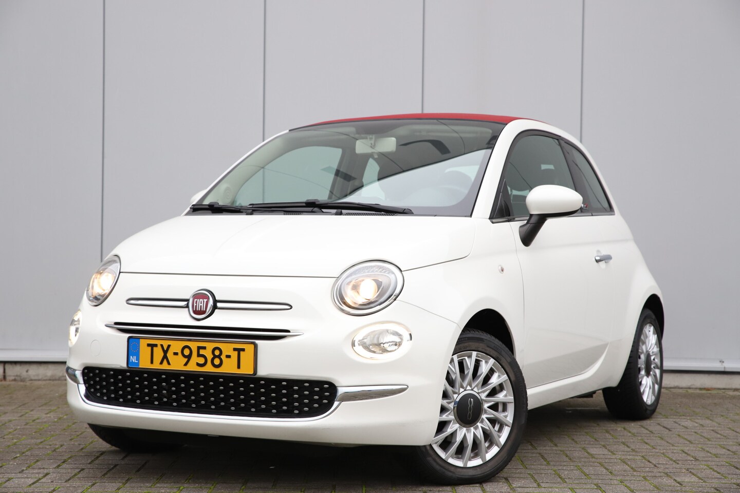 Fiat 500 C - Cabrio 1.2 Automaat 4 Cilinder | Climate control | Cruise control | PDC - AutoWereld.nl