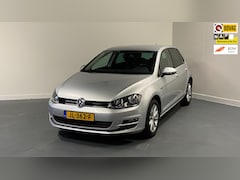 Volkswagen Golf - 1.2 TSI Business Edition R Connected | PARKEERSEN. | NAVI | STOELVERWARM. | TREKHAAK |