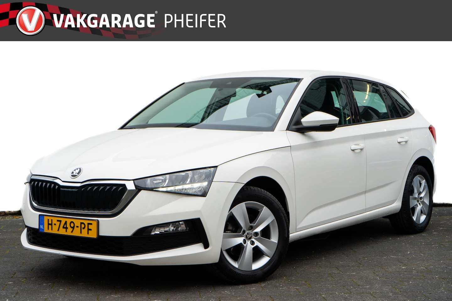 Skoda Scala - 1.0 TSI 116pk Aut. Ambition Navigatie/ Carplay/ Full led/ Virtual cockpit/ Cruise control/ - AutoWereld.nl