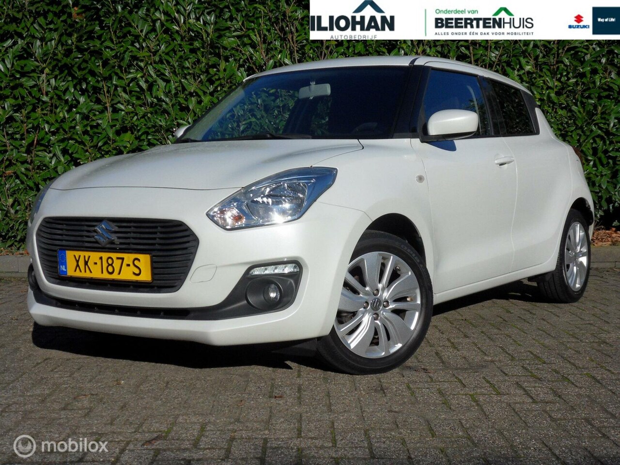 Suzuki Swift - 1.2 Select 1.2 Select 5-Deurs, Navi, Airco, Dealer onderhouden - AutoWereld.nl