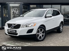 Volvo XC60 - 3.0 T6 AWD Summum Pano l Trekhaak l Sensus Navigatie