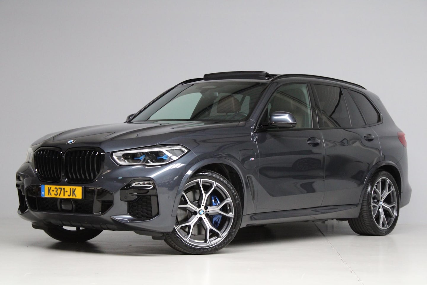 BMW X5 - XDrive45e High Executive [ adap. cruise 360 camera luchtvering elek. trekhaak softclose la - AutoWereld.nl