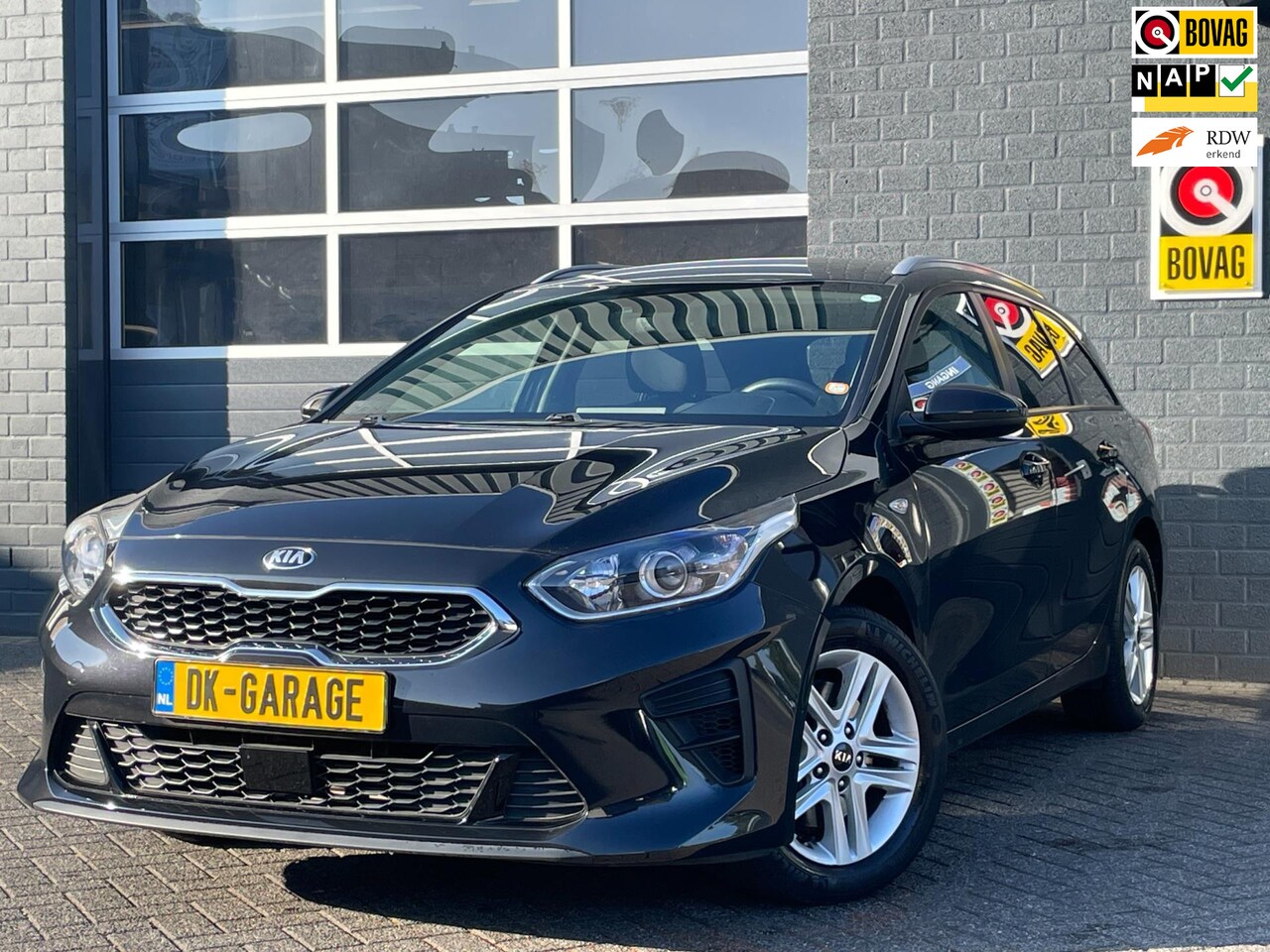 Kia Cee'd Sportswagon - Ceed 1.0 T-GDi DynamicLine| Carplay, Camera, Clima, Cruise | Stoel- , en Stuurverwarming | - AutoWereld.nl