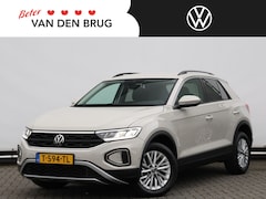 Volkswagen T-Roc - 1.0 TSI Life 110pk | LED | Navigatie | Cruise control | Spiegelpakket