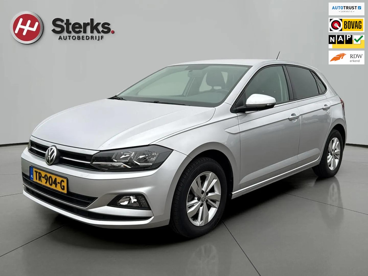 Volkswagen Polo - 1.0 TSI Beats 95 PK AIRCO NAVI MULTIFUNCTIONEEL STUURWIEL 4X ELEC. RAMEN - AutoWereld.nl