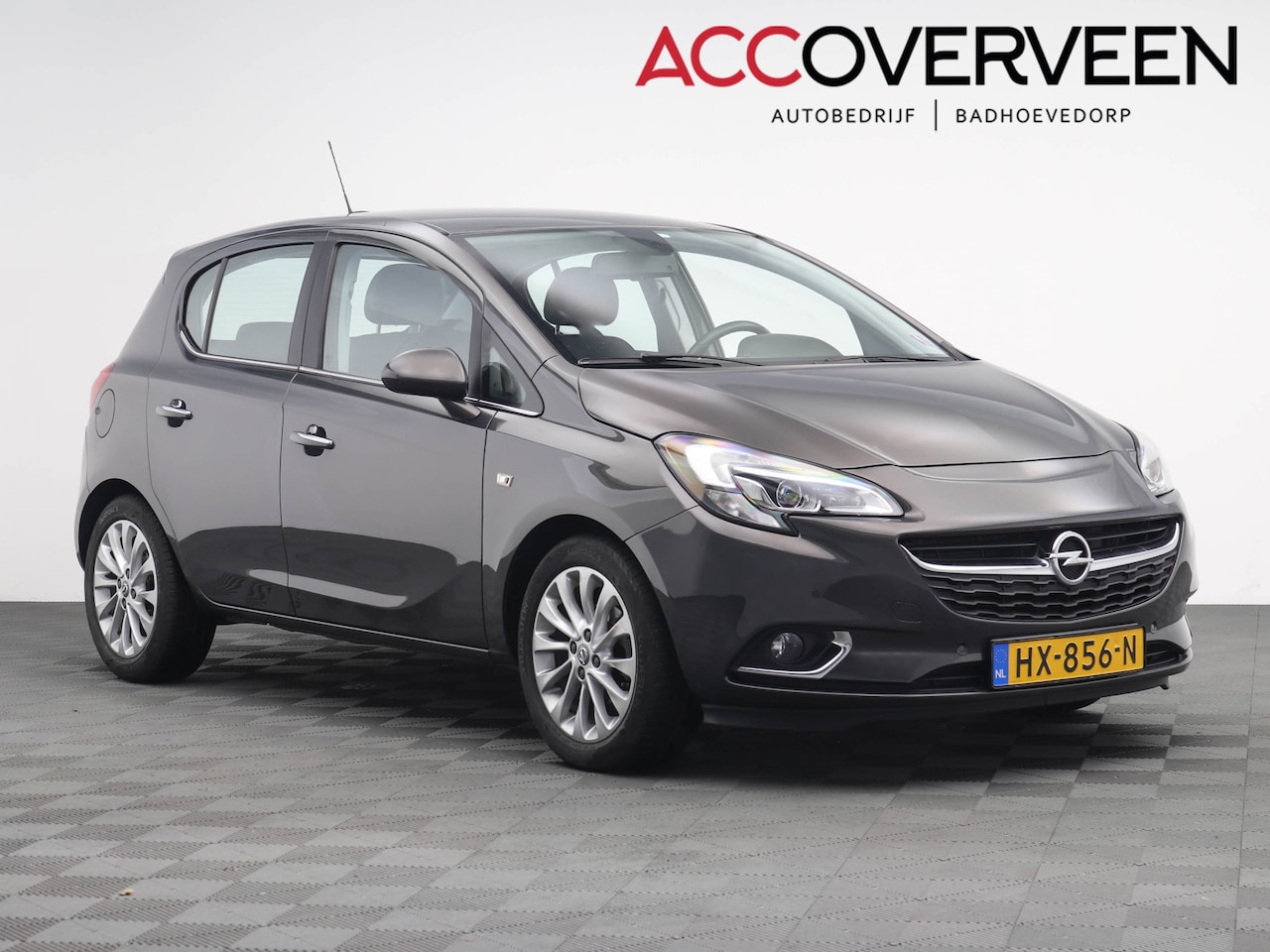 Opel Corsa - 1.4 Cosmo AUTOMAAT | Clima | Cruise Control | - AutoWereld.nl