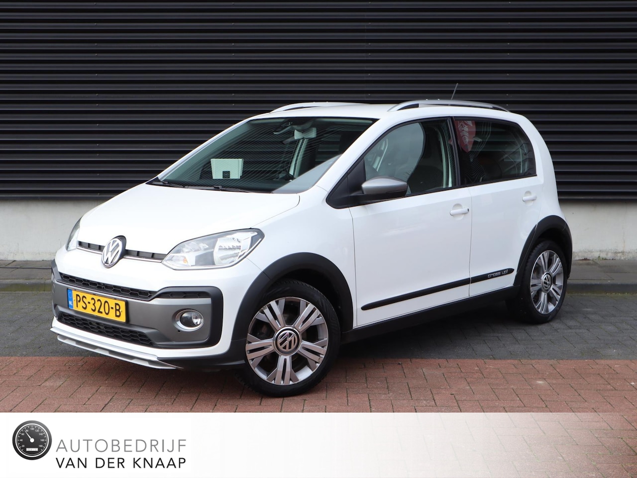 Volkswagen Up! - 1.0 TSI BMT cross up! | Airco | Cruise | PDC | - AutoWereld.nl